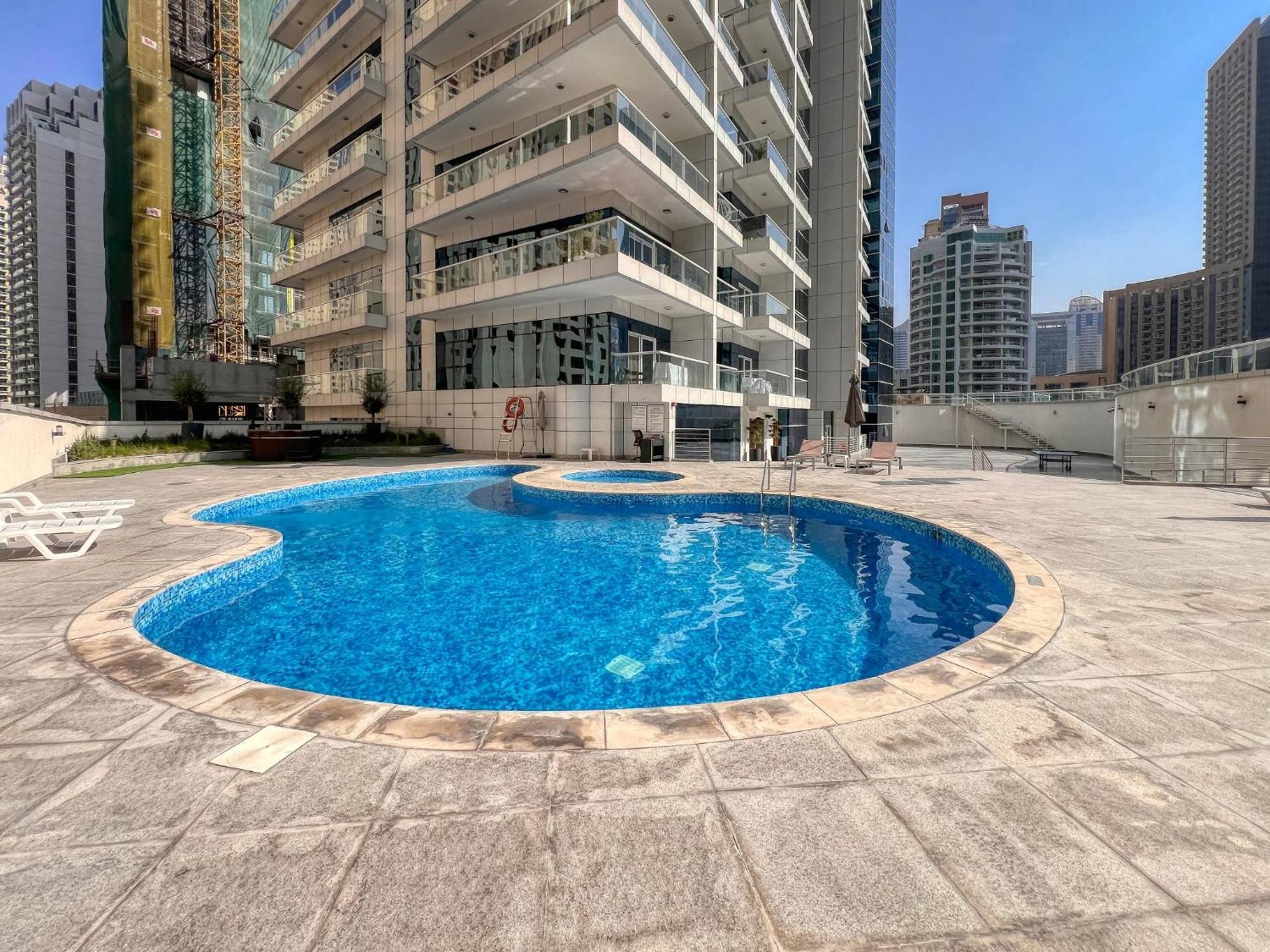 Enticing Space With Marina View Near The Beach! 두바이 외부 사진